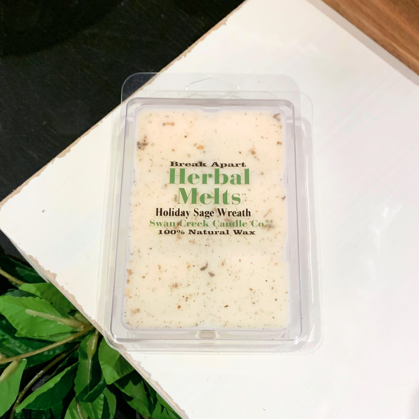 Holiday Sage Wreath Wax Melts from Swan Creek