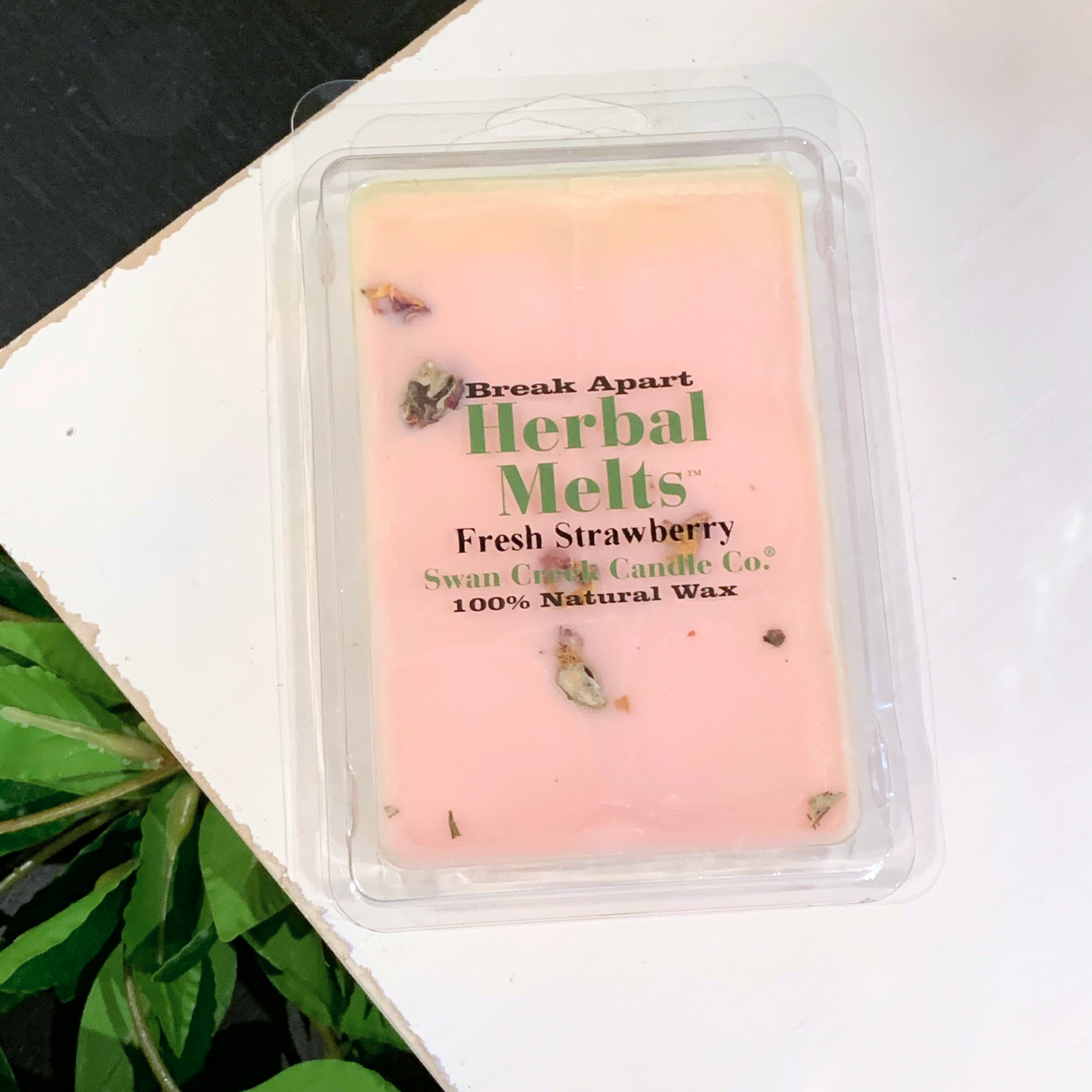 Fresh Strawberry Wax Melts from Swan Creek