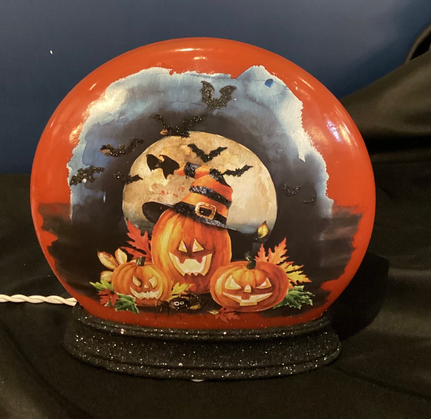Stony Creek Jack-O Lantern Pre-Lit Orb