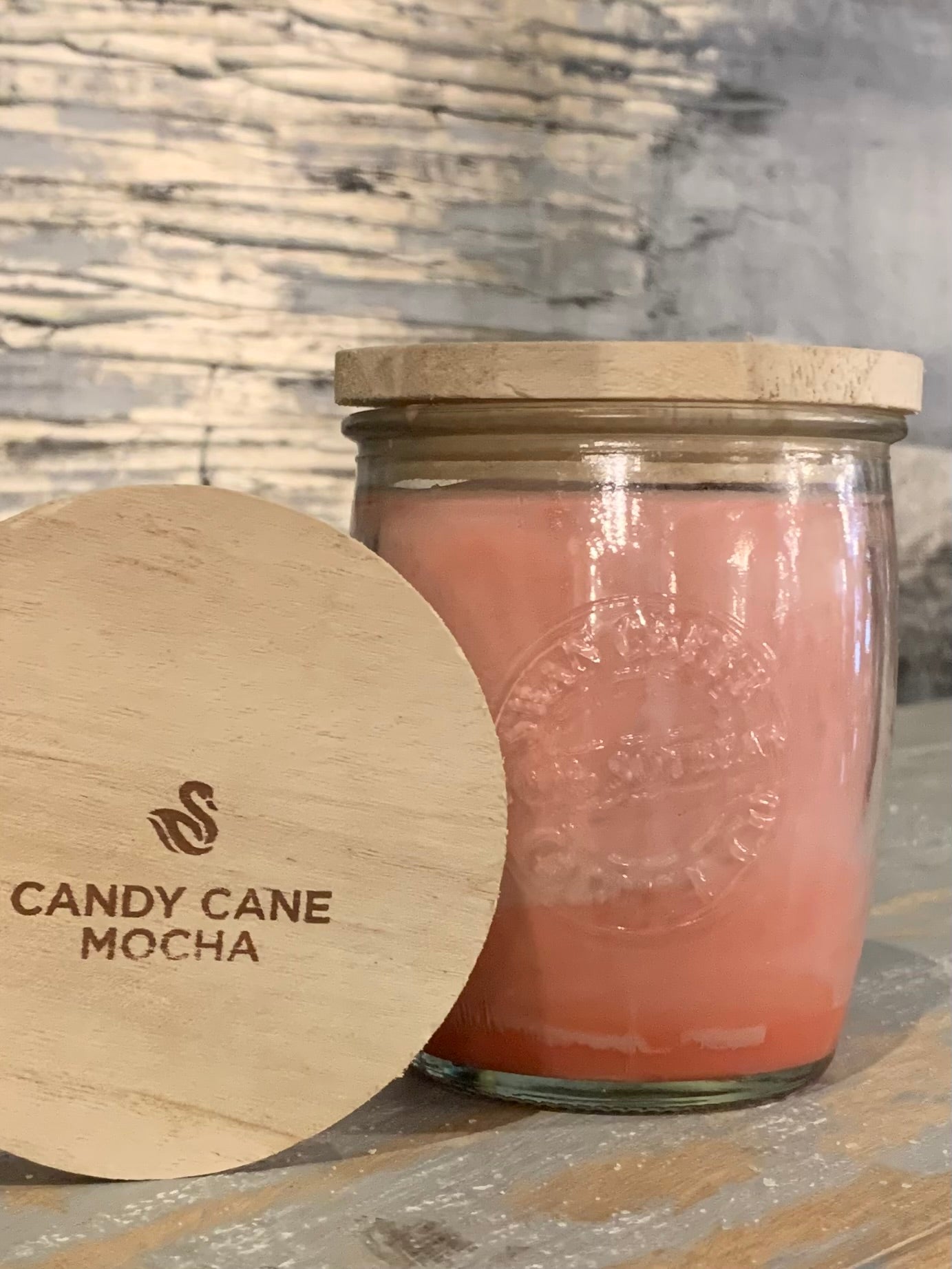 Swan Creek Logo Candle Candy Cane Mocha