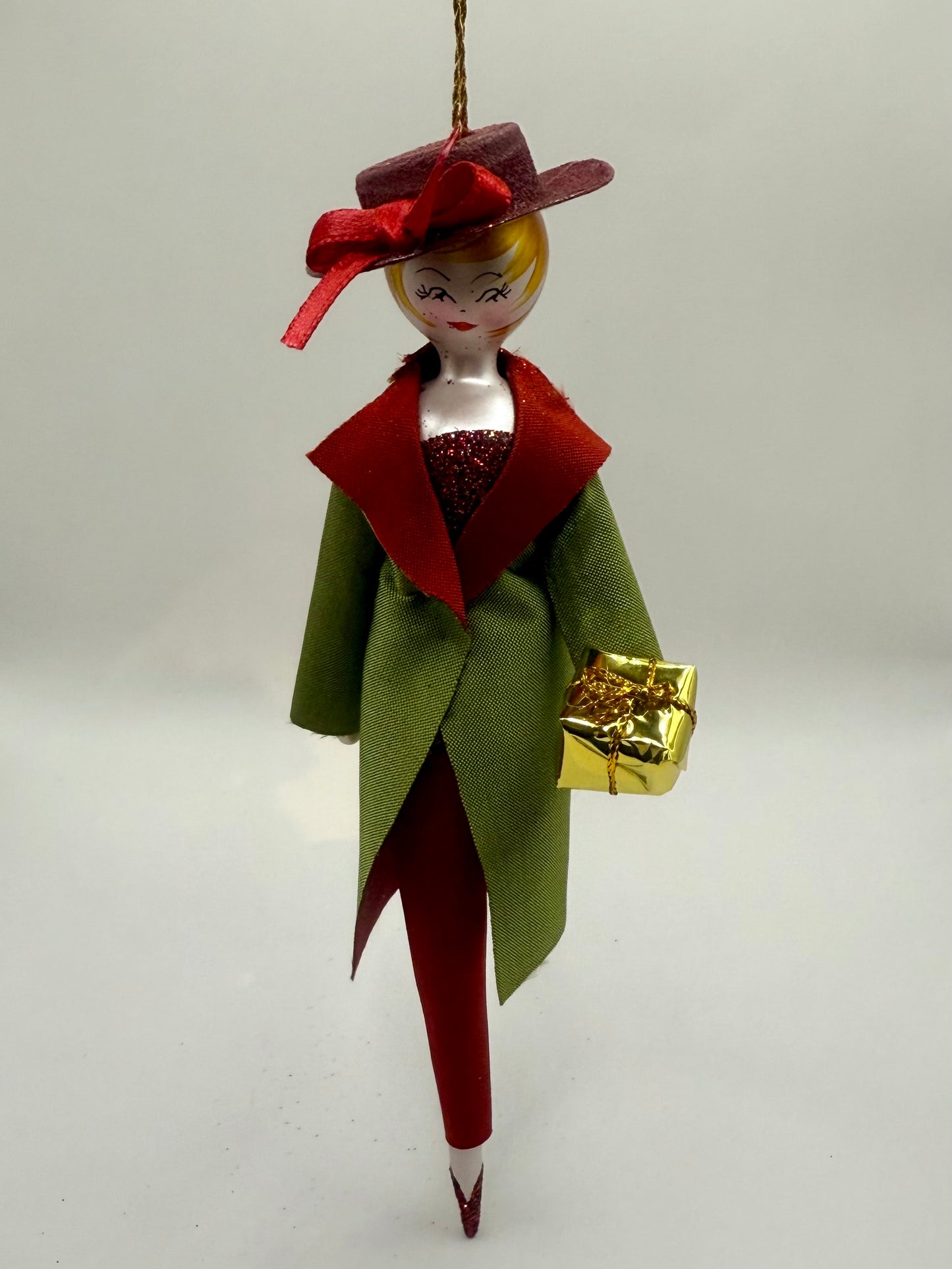 De Carlini Fashion Lady in Green and Burgundy