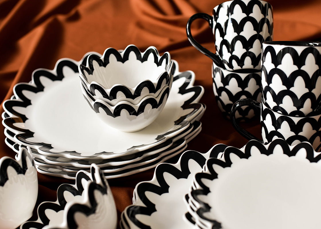 Coton Colors Black Arabesque Small Bowl