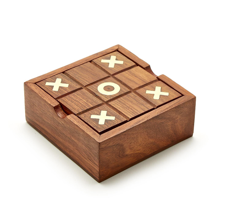 2-in-1 Wooden Tick-Tac-Toe & Solitaire