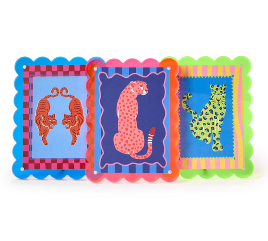 Color Pop Scalloped Acrylic Frame