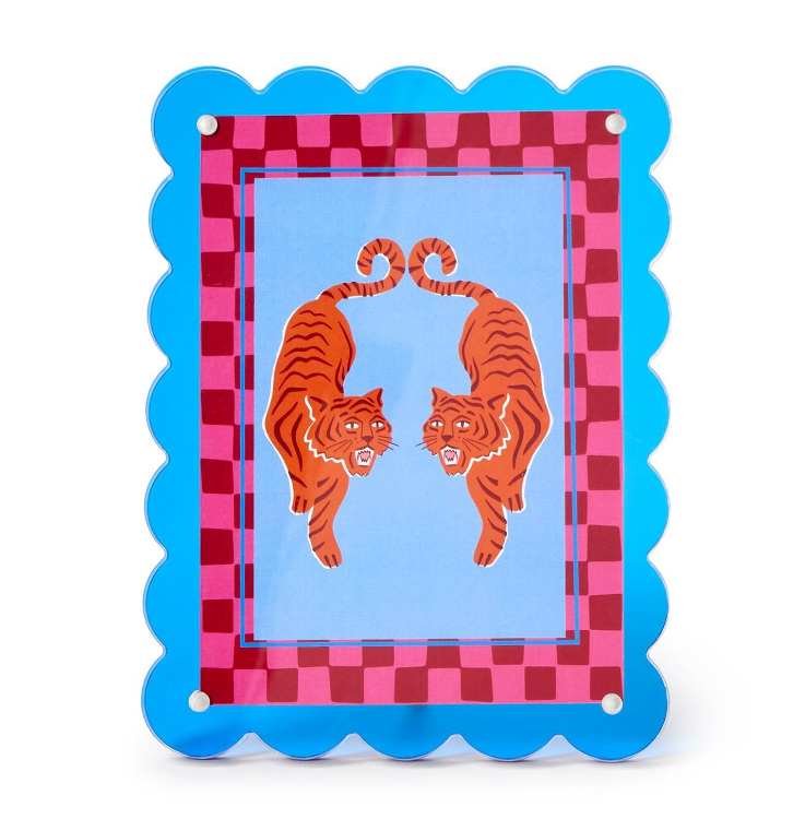 Color Pop Scalloped Acrylic Frame