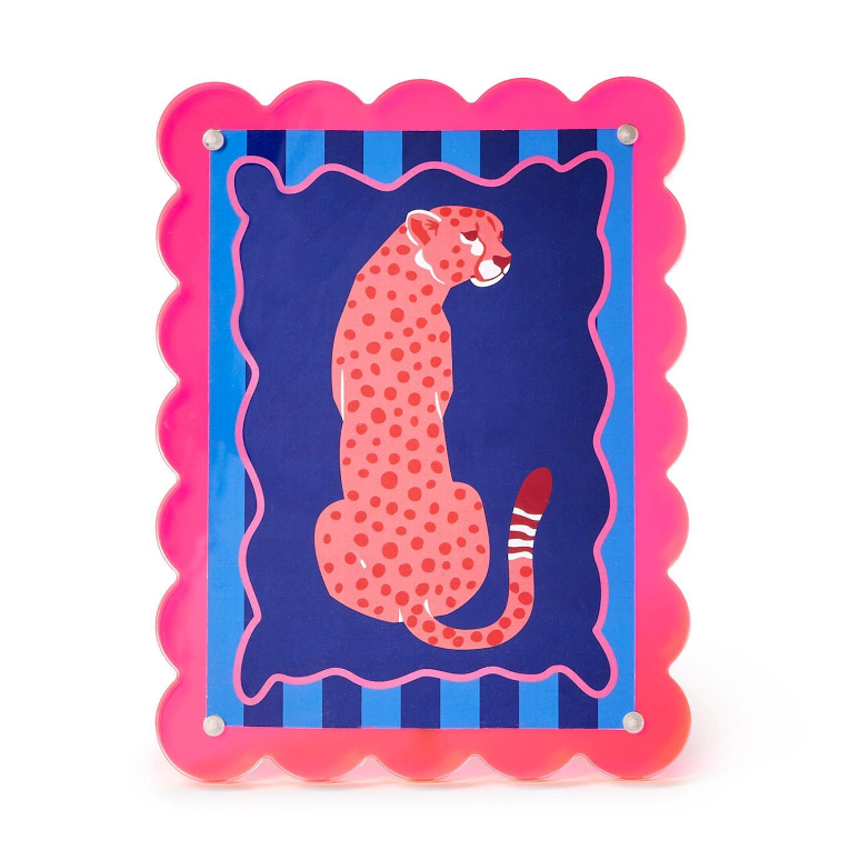 Color Pop Scalloped Acrylic Frame